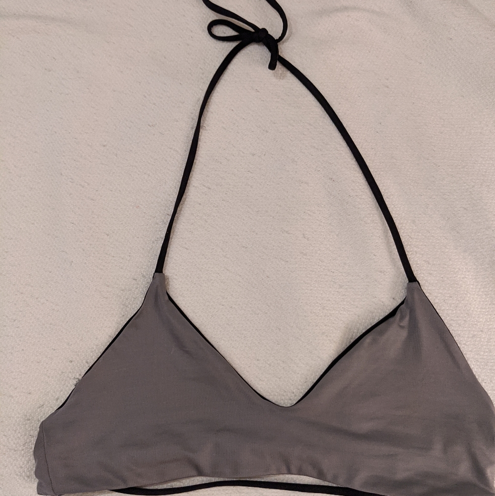 Patagonia size medium / large gray black